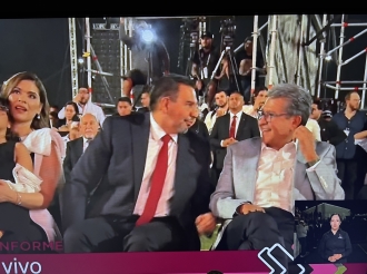 Orgulloso de su Ahijado